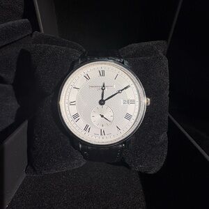 Frédérique Constant Classic Dress Watch - white Dial, Black Leather Strap